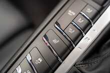 Porsche Macan T V6 S - U55940