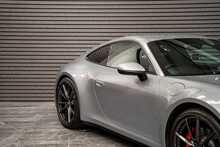 Porsche 911 T 992 Carrera S - U55942