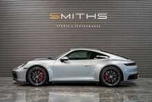 Porsche 911 T 992 Carrera S - U55942