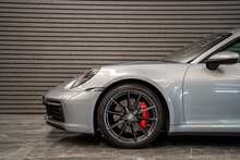 Porsche 911 T 992 Carrera S - U55942