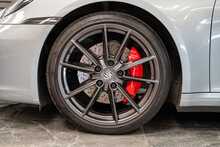 Porsche 911 T 992 Carrera S - U55942