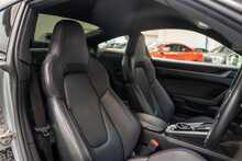 Porsche 911 T 992 Carrera S - U55942