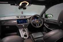 Porsche Macan T V6 Turbo - U55943