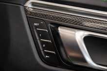 Porsche Macan T V6 Turbo - U55943