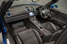 Porsche Boxster 981 GTS - U55950