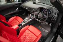 Audi TTS TFSI - U55956