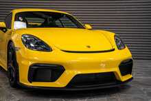 Porsche 718 Cayman GT4 - U55960