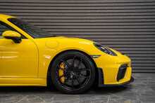 Porsche 718 Cayman GT4 - U55960