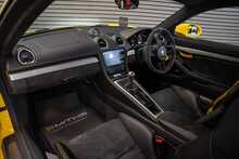 Porsche 718 Cayman GT4 - U55960