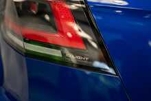 Volkswagen Golf TSI R Black Edition - U55972