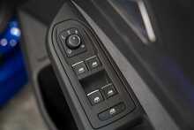 Volkswagen Golf TSI R Black Edition - U55972