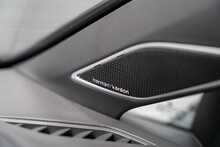 Volkswagen Golf TSI R Black Edition - U55972