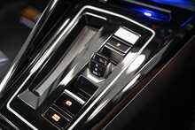 Volkswagen Golf TSI R Black Edition - U55972