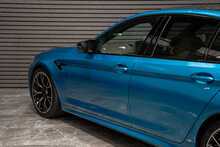 BMW M5 i V8 Competition - U55995