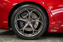 Alfa Romeo Giulia V6 Bi-Turbo Quadrifoglio - U55998