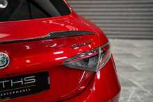 Alfa Romeo Giulia V6 Bi-Turbo Quadrifoglio - U55998