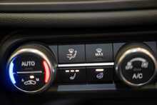 Alfa Romeo Giulia V6 Bi-Turbo Quadrifoglio - U55998