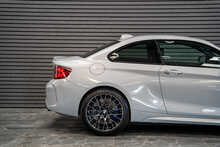 BMW M2 BiTurbo Competition - U56002