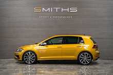 Volkswagen Golf TSI R - U56010