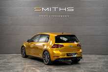 Volkswagen Golf TSI R - U56010