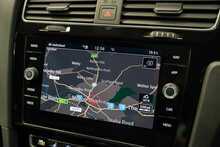 Volkswagen Golf TSI R - U56010