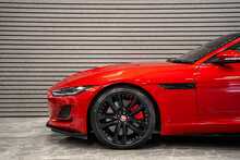 Jaguar F-Type V8 R-Dynamic Black - U56012