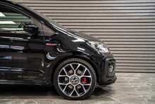 Volkswagen up! TSI GTI - U56015