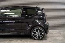 Volkswagen up! TSI GTI - U56015