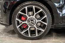 Volkswagen up! TSI GTI - U56015