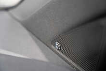 Volkswagen up! TSI GTI - U56015