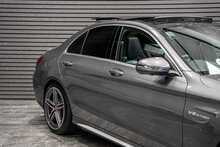 Mercedes-Benz C Class C63 V8 BiTurbo AMG S - U56019