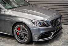 Mercedes-Benz C Class C63 V8 BiTurbo AMG S - U56019
