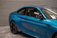 BMW M2 i - U56023