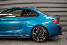 BMW M2 i - U56023