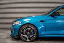 BMW M2 i - U56023