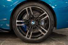 BMW M2 i - U56023