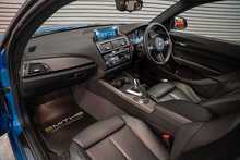BMW M2 i - U56023
