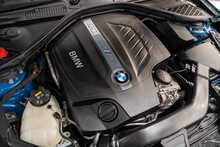 BMW M2 i - U56023