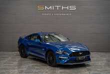 Ford Mustang V8 GT - U56034