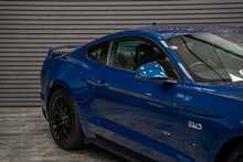 Ford Mustang V8 GT - U56034