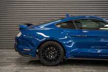 Ford Mustang V8 GT - U56034
