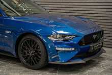 Ford Mustang V8 GT - U56034