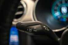 Ford Mustang V8 GT - U56034
