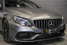 Mercedes-Benz C Class C63 V8 BiTurbo AMG - U56044