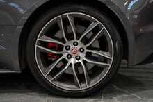 Jaguar F-Type V8 R - U56046