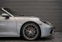 Porsche 718 Boxster T - U56047