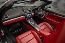 Porsche 718 Boxster T - U56047