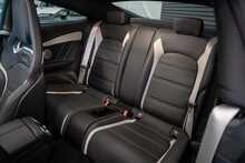 Mercedes-Benz C Class C63 V8 BiTurbo AMG S - U56052