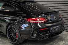 Mercedes-Benz C Class C63 V8 BiTurbo AMG S - U56052