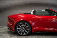 Jaguar F-Type V8 R - U56053